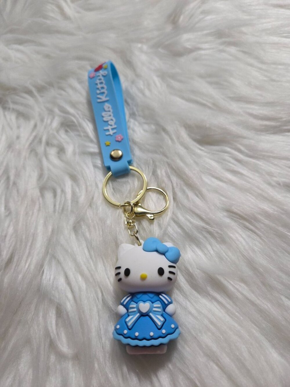 Hello Kitty Keychain - Picture 6 of 6